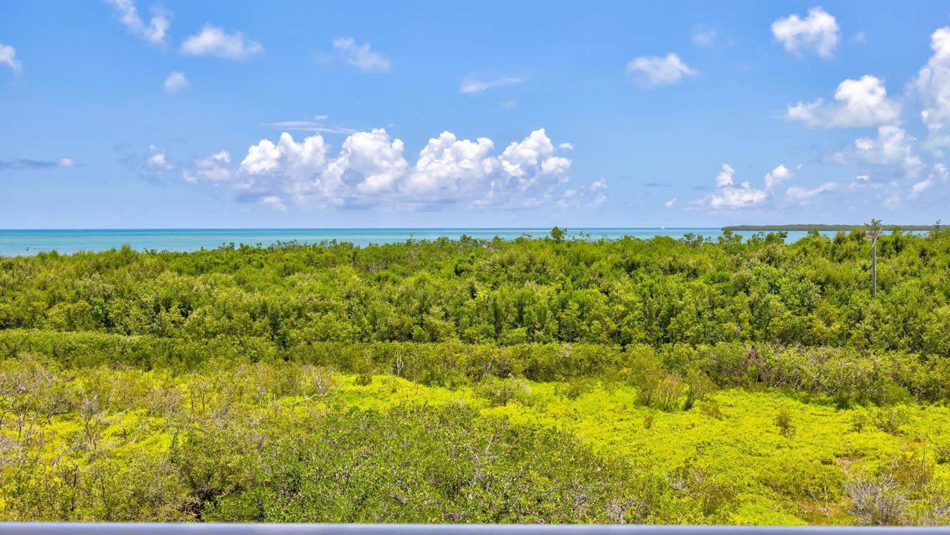 Sunrise Sanctuary - Floor Ocean Pointe 2415